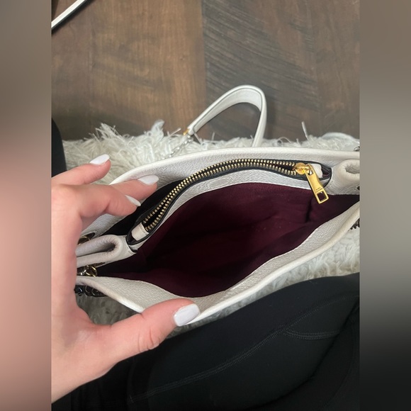 Marc Jacob’s double link 27 crossbody - Picture 7 of 9